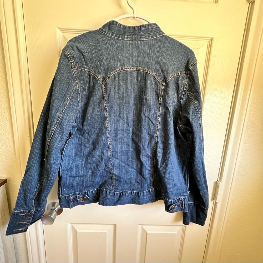 Jean jacket - Picture 3 of 3